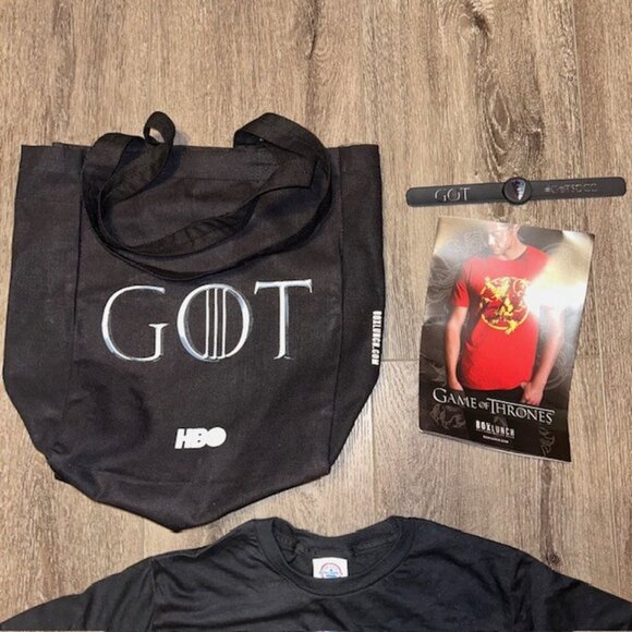 Game Of Thrones Box Lunch Exclusive Adult S Small Tshirt + Tote + Pop Wristband - Picture 3 of 5